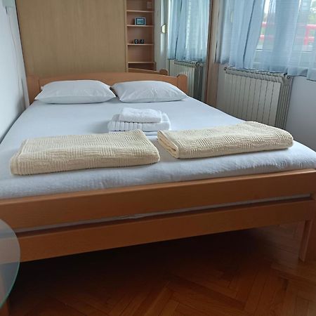 Appartement Ramonda à Belgrade Extérieur photo